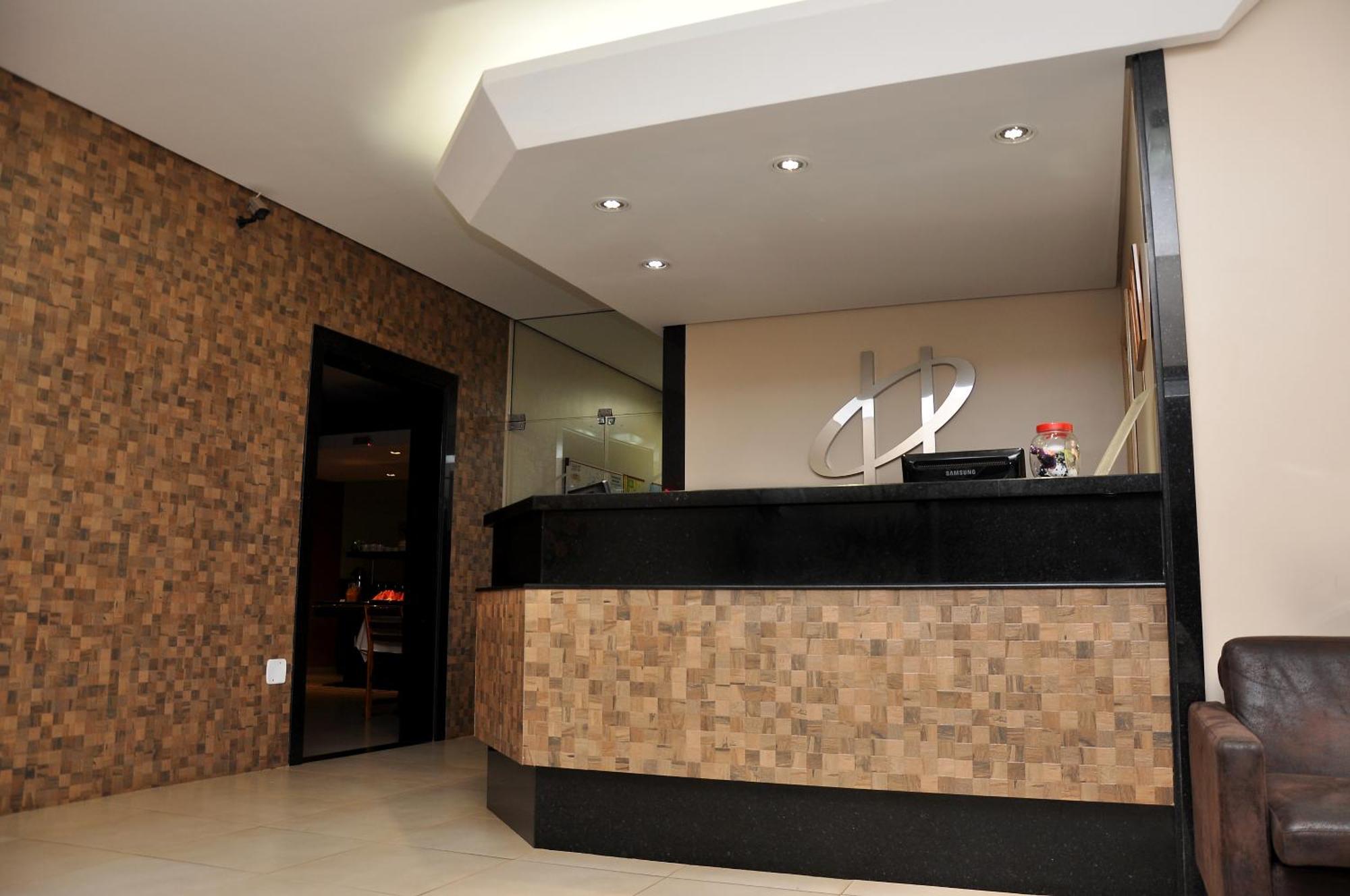 Hotel Carolina Plaza Uberaba Extérieur photo