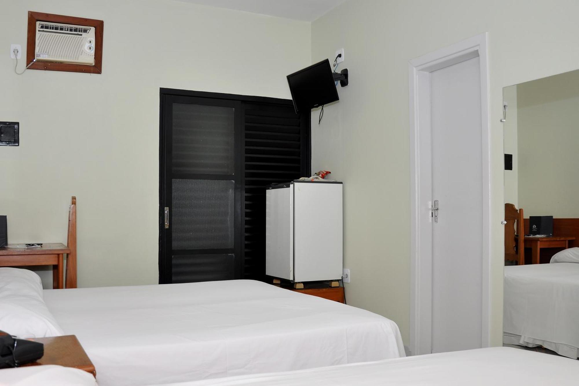 Hotel Carolina Plaza Uberaba Chambre photo