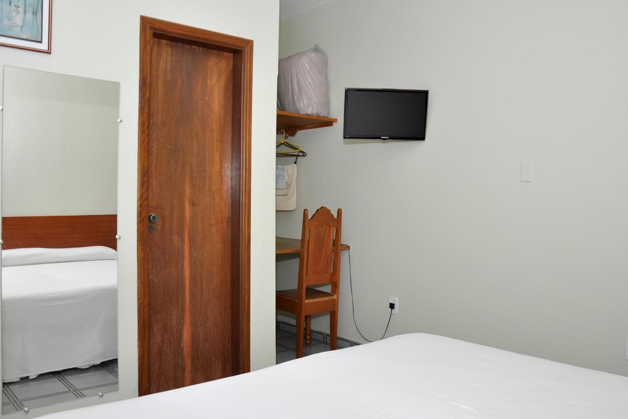 Hotel Carolina Plaza Uberaba Chambre photo