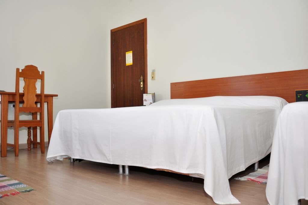 Hotel Carolina Plaza Uberaba Extérieur photo
